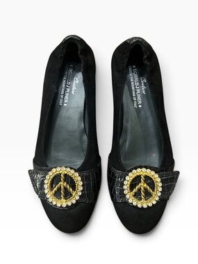 Donald J Pliner “Haley" Black Suede Ballet Flats Rhinestone Peace Sign Size 6